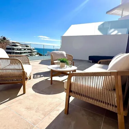 Casa Luigi With Great Terras And Sea View Malaga